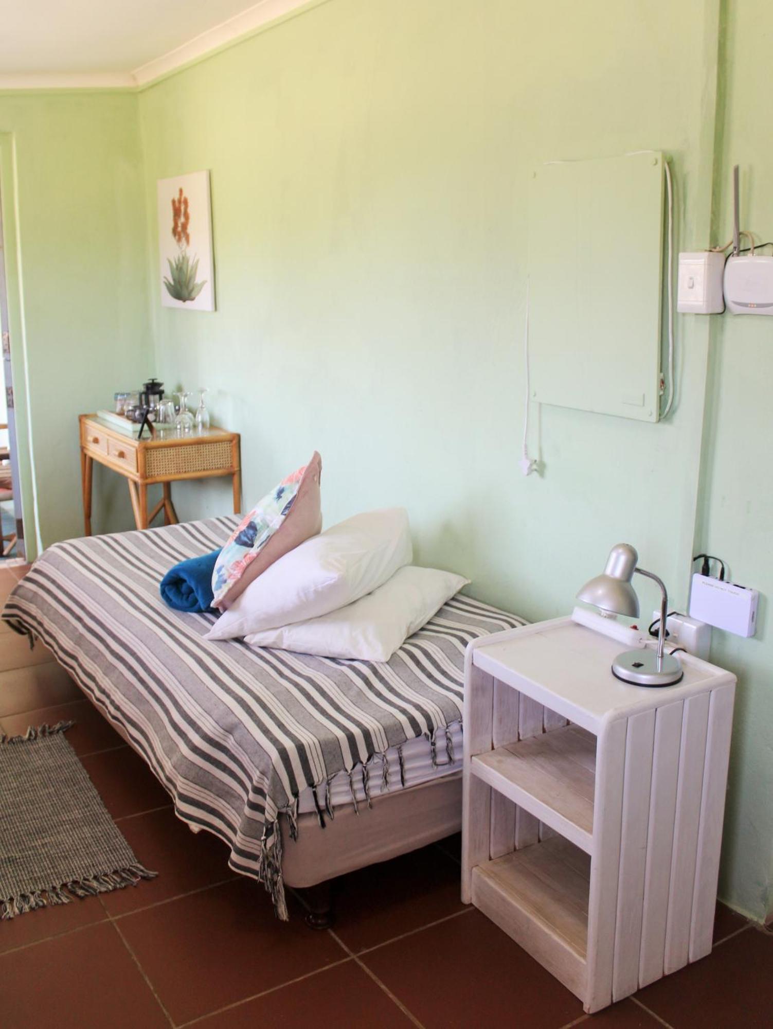 Blue Cow Barn - Boutique Farm Guest House แบร์รีเดล ภายนอก รูปภาพ